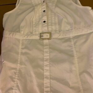 White no sleeve top